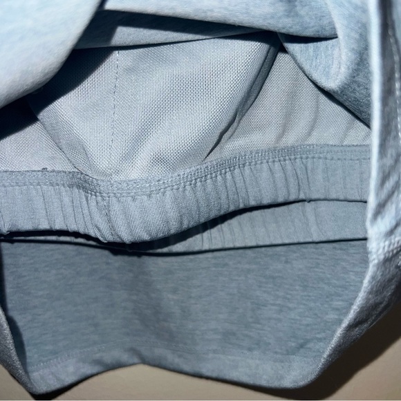 Yogalicious Lux Light Blue Gray Tank Fitness Casual Size Small - Picture 4 of 7